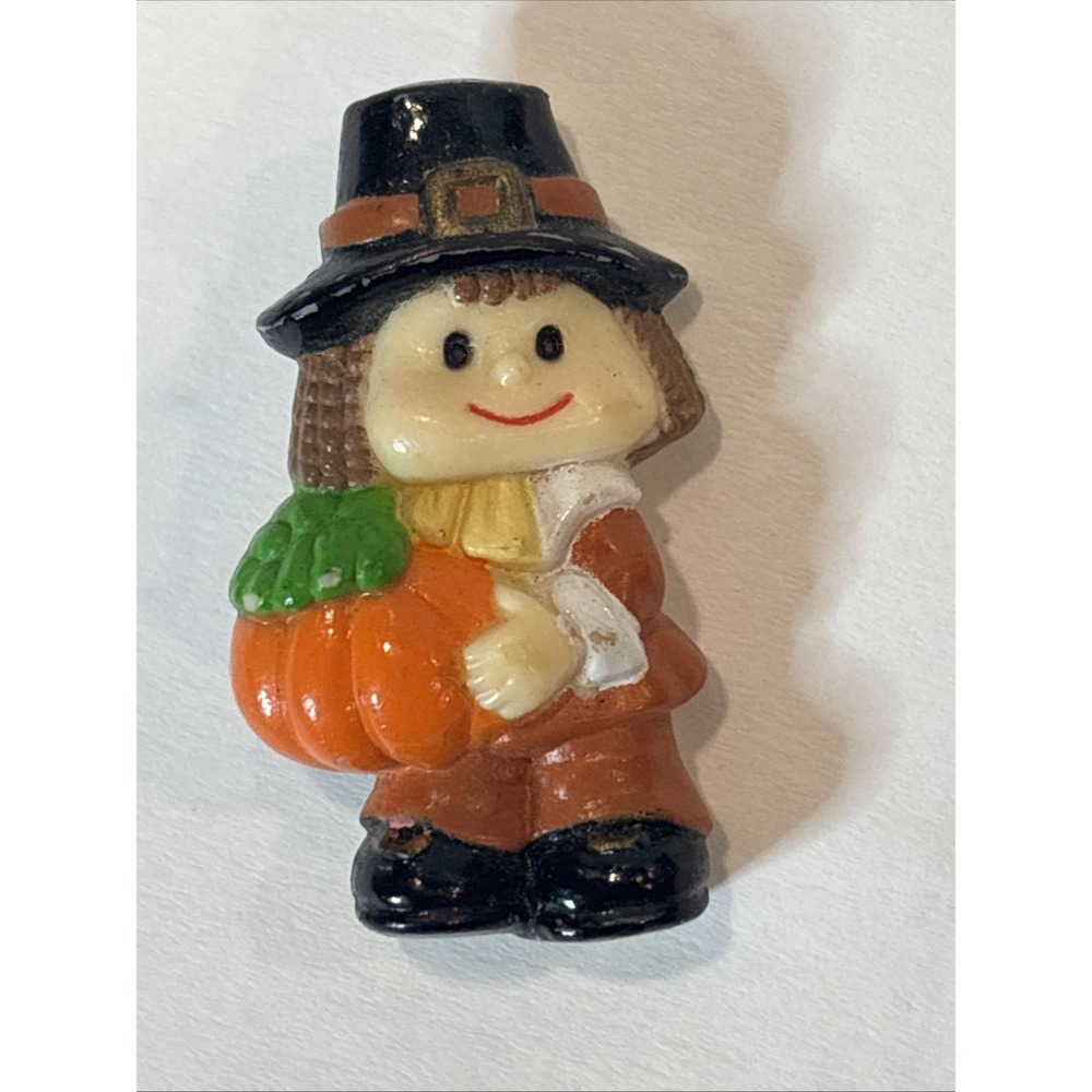 Vintage Russ Pin Thanksgiving Pilgrim Boy Pumpkin Brooch Hong Kong 1.5"
